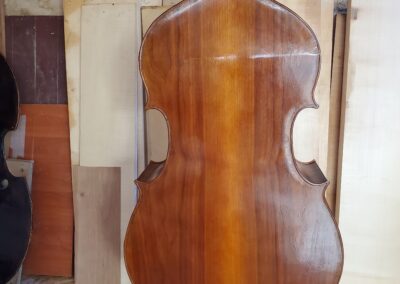 Pierre Guénégo Luthier